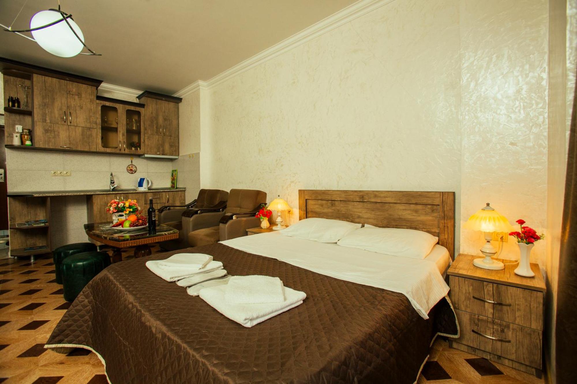 Batumi Royal Apartments Екстериор снимка