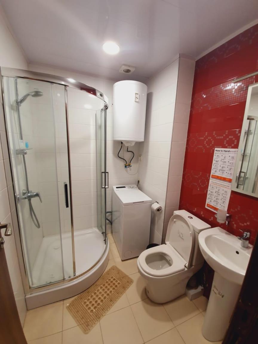 Batumi Royal Apartments Екстериор снимка
