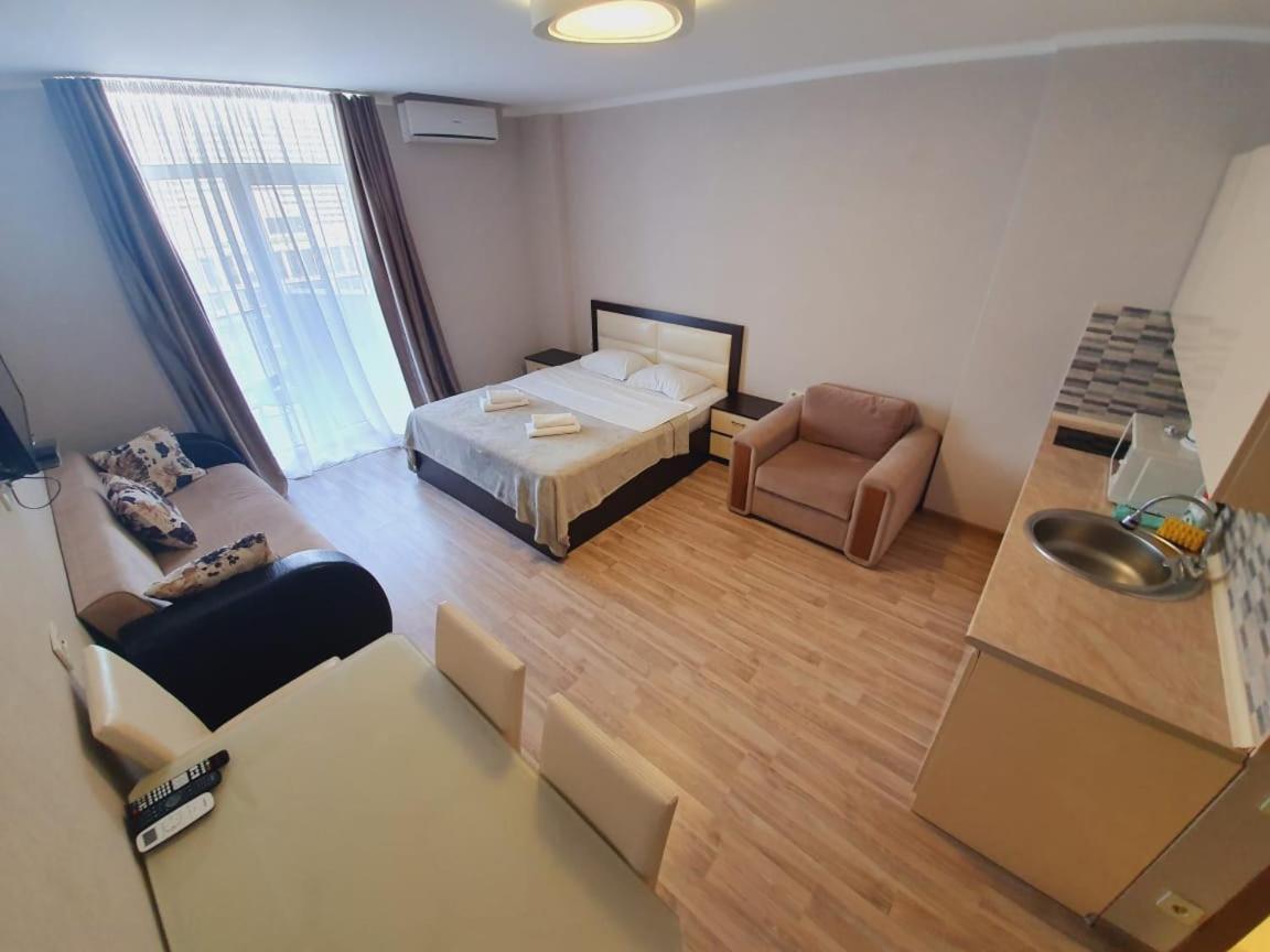 Batumi Royal Apartments Екстериор снимка