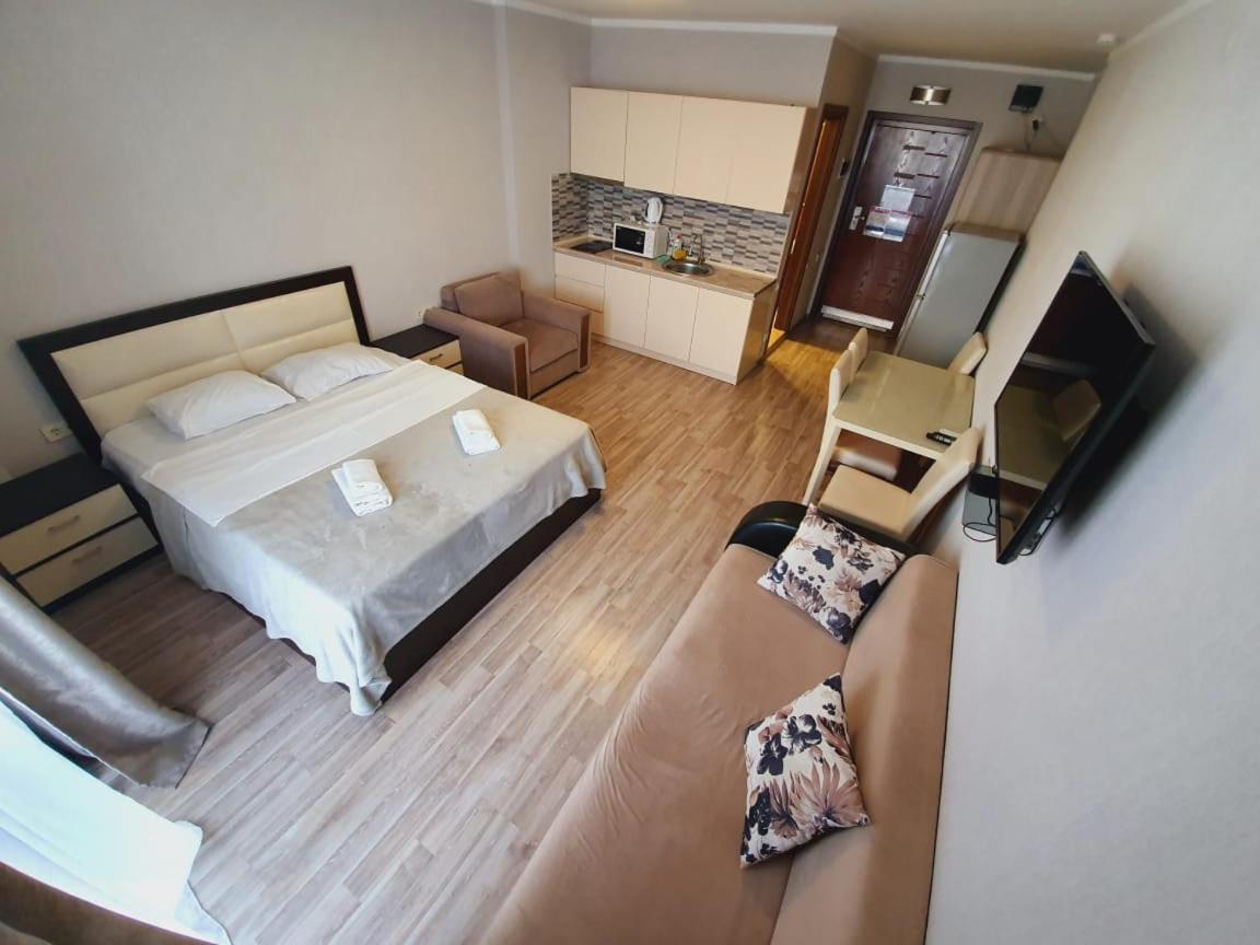 Batumi Royal Apartments Екстериор снимка