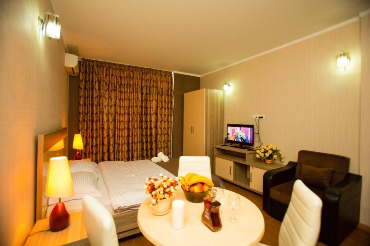 Batumi Royal Apartments Екстериор снимка