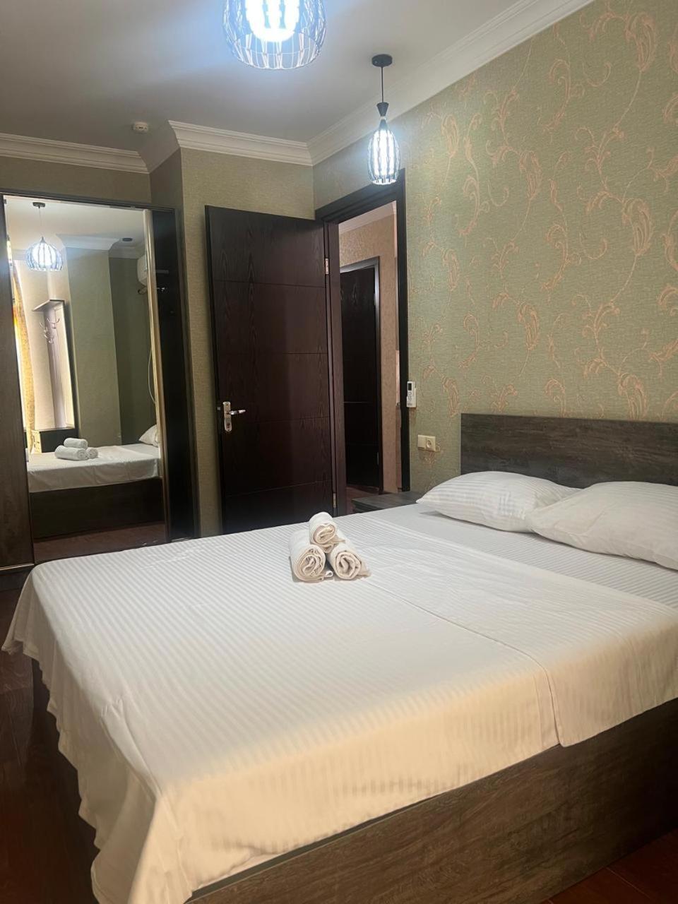 Batumi Royal Apartments Екстериор снимка